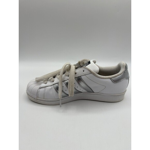 Adidas Superstar Women’s 8.5 White Silver 3-Stripes Shell Toe Sneakers AQ3091 - Picture 4 of 13